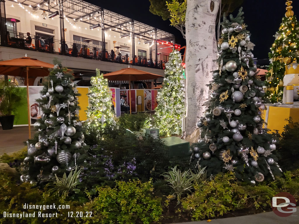 Several trees and other decoration were not lit again this evening in Downtown Disney