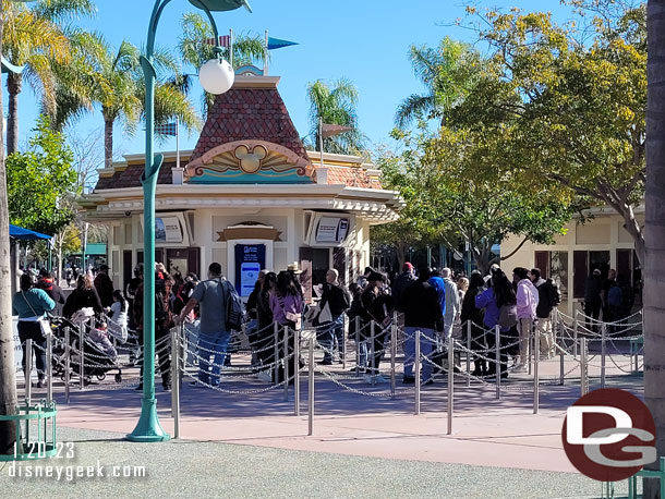 The longest lines I have seen at the ticket booths in quite a while.  Here are the booths on the right/south.