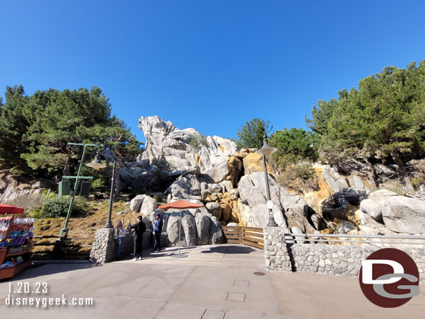 No water flowing at Grizzly Peak as the attraction is closed for renovation.