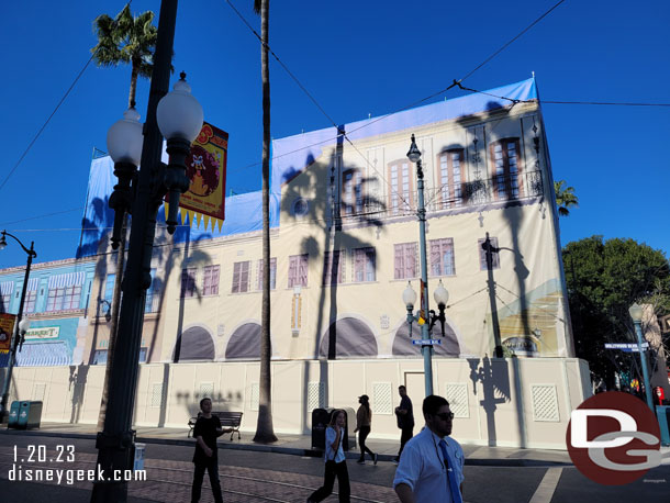 Renovation work along Hollywood Blvd