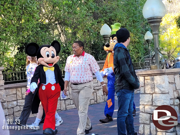 Mickey and Goofy arriving for photos