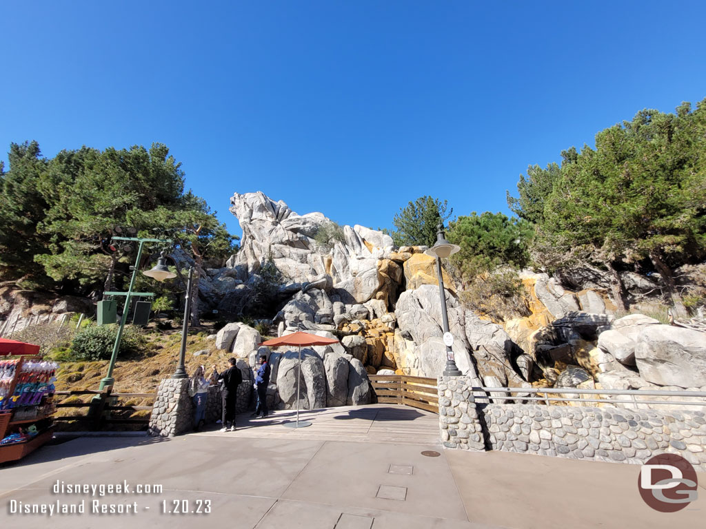 No water flowing at Grizzly Peak as the attraction is closed for renovation.