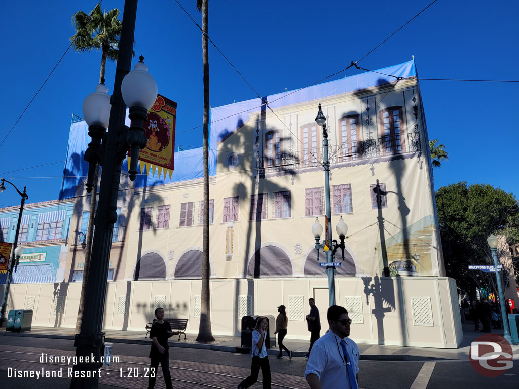 Renovation work along Hollywood Blvd