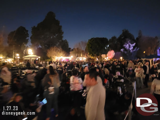 6:13pm - The fireworks viewing area in front of the castle is mostly full.. 3+ hours before showtime