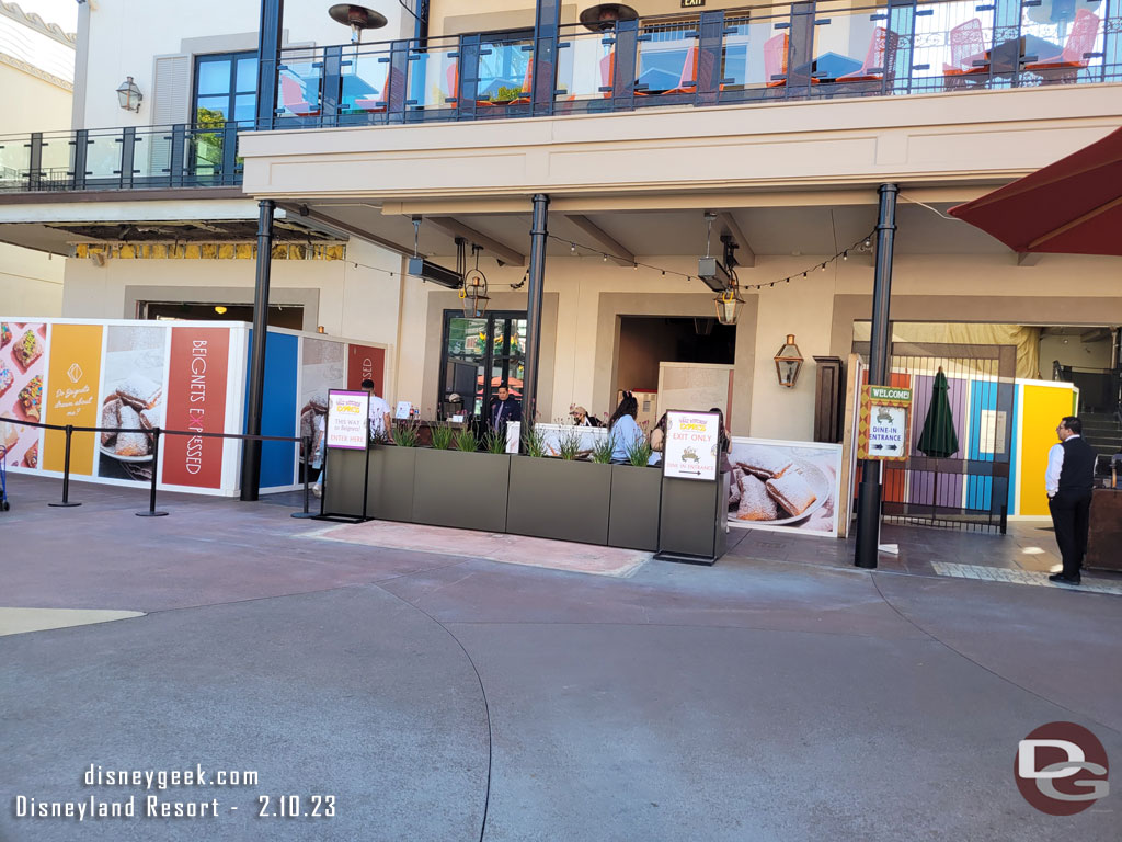 They have also opened an outdoor counter for the Jazz Kitchen Express with a limited menu.