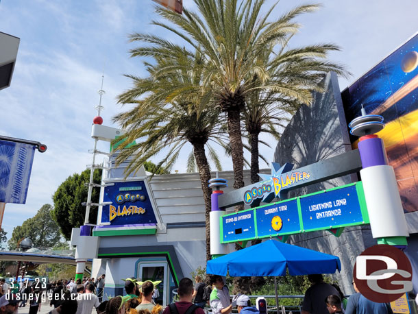 Buzz Lightyear Astro Blasters opened on this date in 2005.. wanted to take a ride to celebrate the anniversary but 35 minutes was longer than my patience this afternoon.