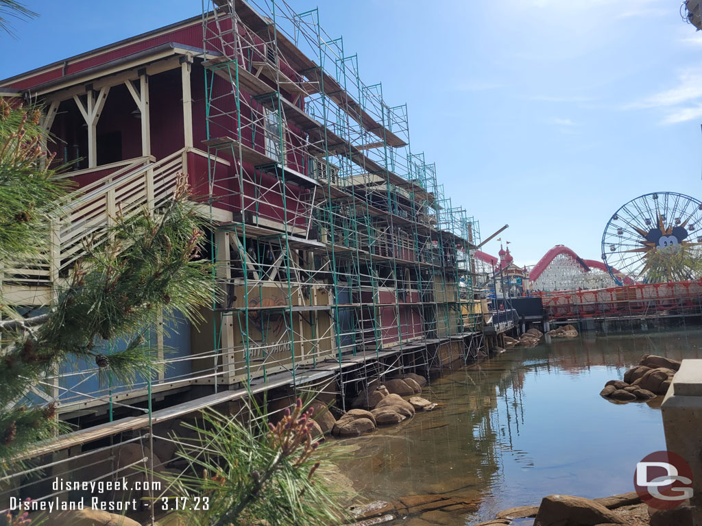 Water has returned to the tidal basin, no real visible progress on the renovation / transformation to San Fransokyo Square work on the building.