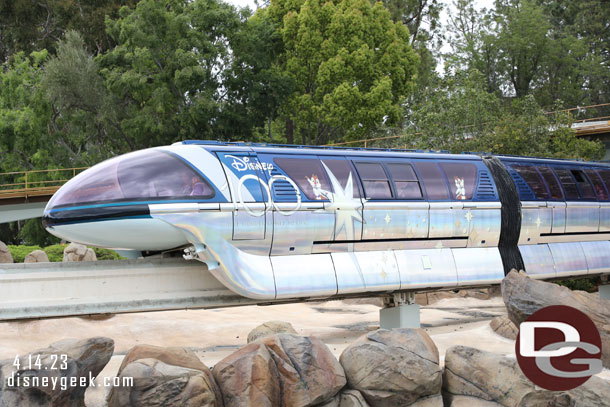 My Monorail arriving.