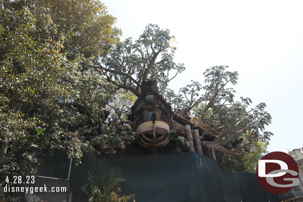 Next up a check of the Adventureland Treehouse project.