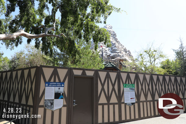 The walls feature the history signs again.