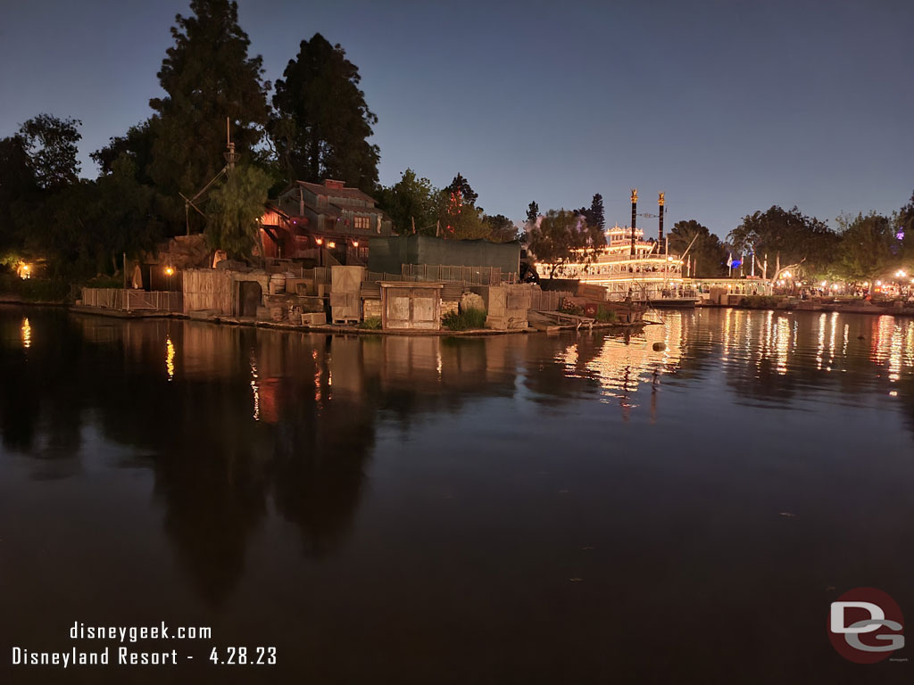 The Rivers of America were calm this evening.  They were not offering Wondrous Journeys projections this evening.