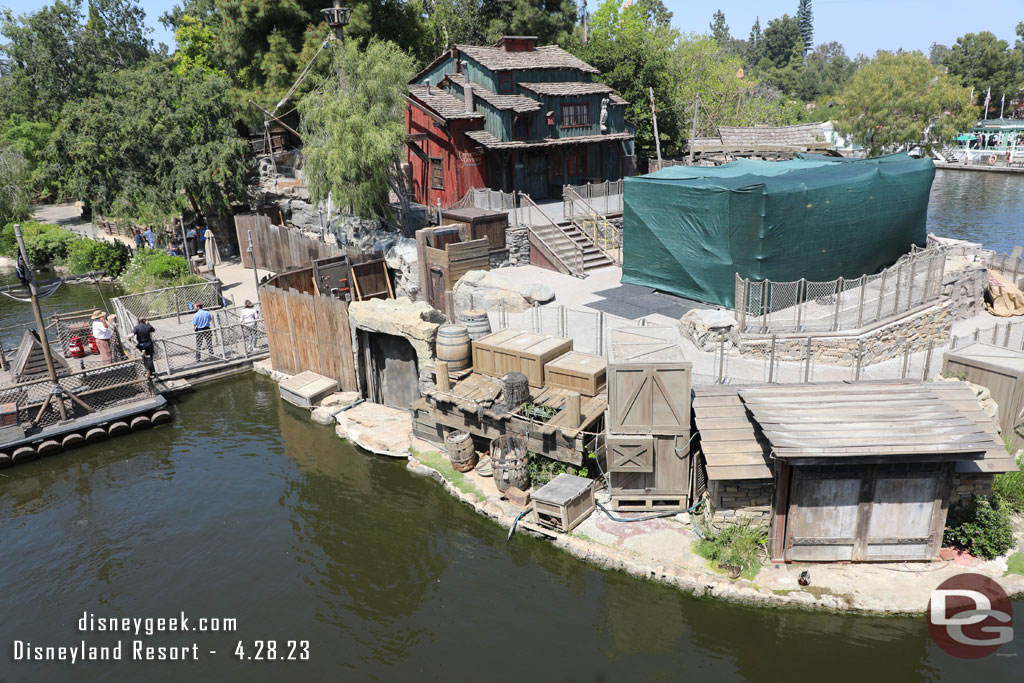 Here you can see the renovation walls up near the dock.