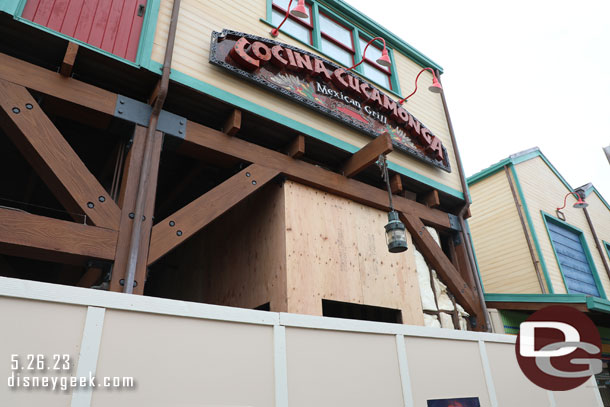 An extension being added for the new Beer window in the Wharf. Guess the electrical work we spotted last time was for something inside, not the sign as though.