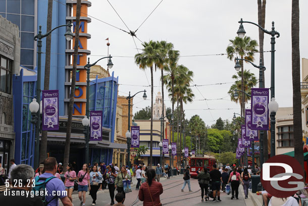 Hollywood Blvd.