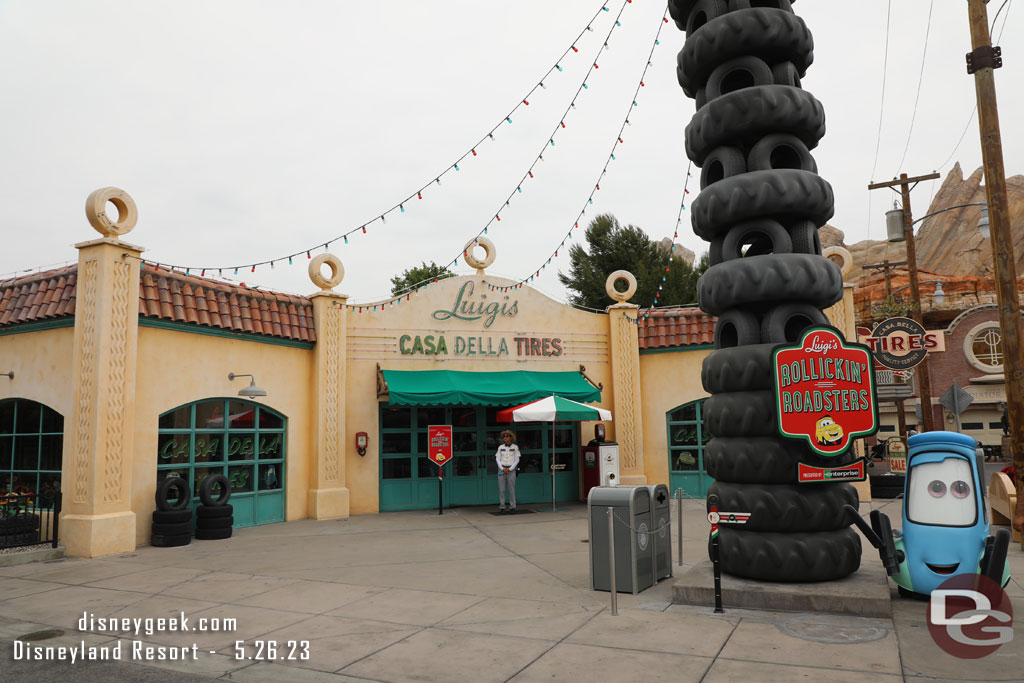 Passing through Cars Land, Lugis