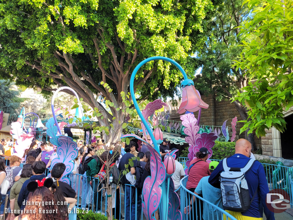 Alice in Wonderland is also open this week and all the walls that were up in its queue are gone.