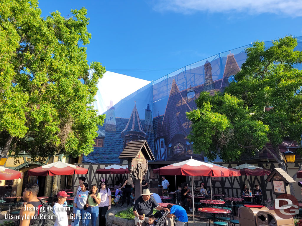 Work continues on the Red Rose Taverne facade