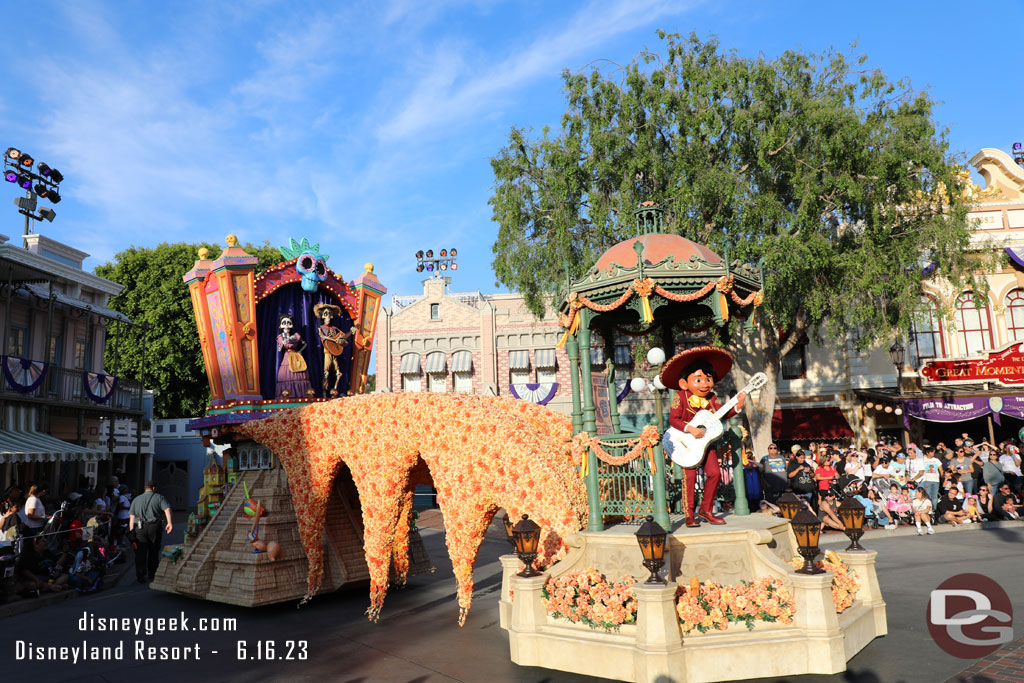 Miguel n the Coco float