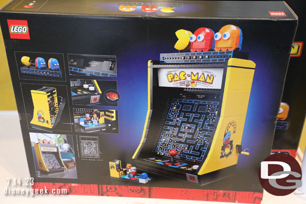 Pac-Man arcade set.