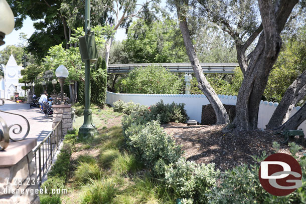 Small fence has been installed blocking the view of the former motorboat lagoon.