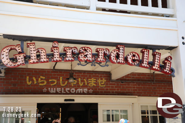 Ghirardelli has some San Fransokyo graphics outside (and inside)