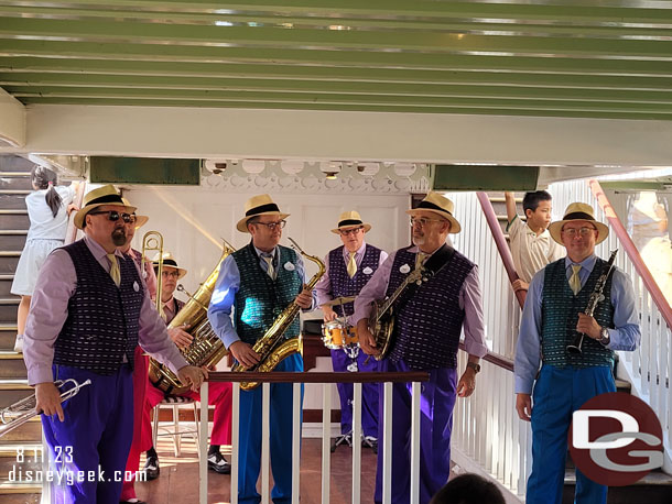 Went back to the second deck to listen to the Jambalaya Jazz Band