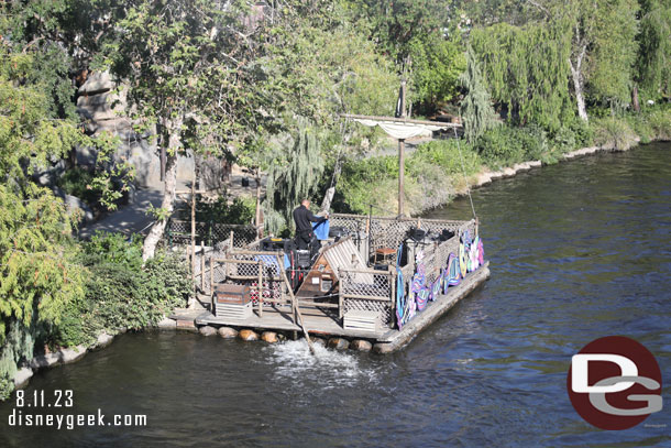 Preparing the raft for the Jambalaya Jazz Band and Queenie.  Noticed they only had two sets listed instead of three today.