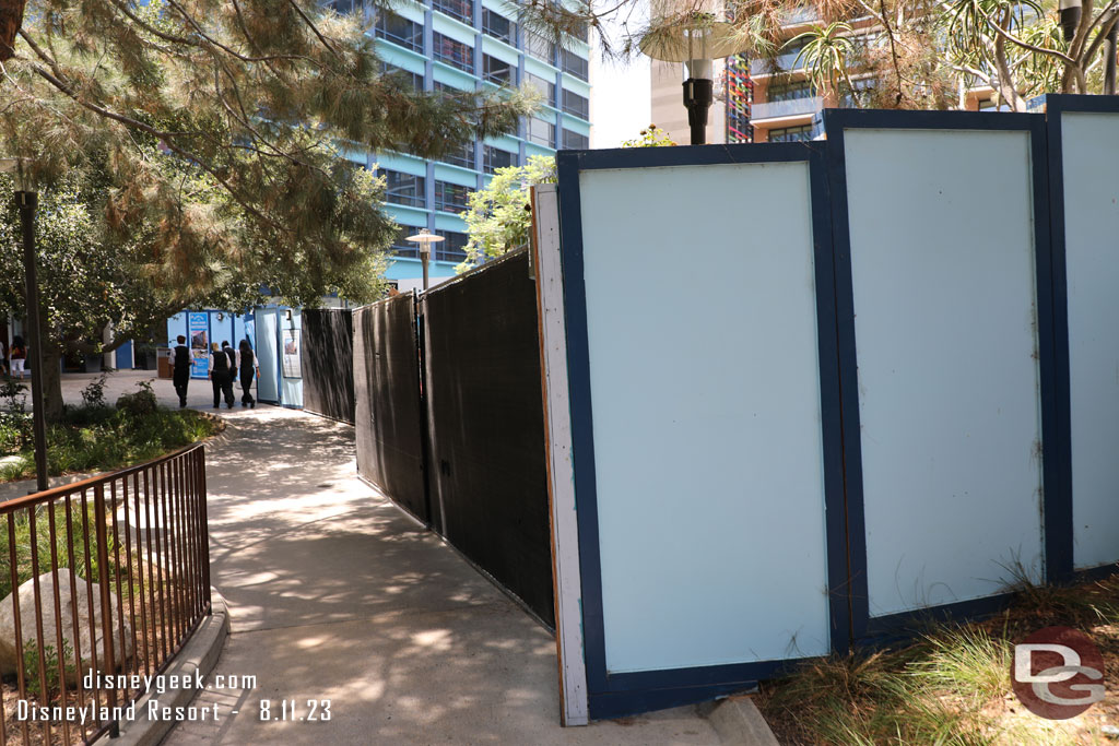 The walkway to the Frontier Tower is still narrow with walls.