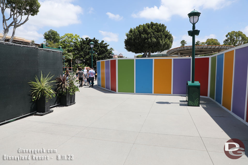 The concrete replacement continues so there is still this corridor to reach Downtown Disney from the security checkpoint.