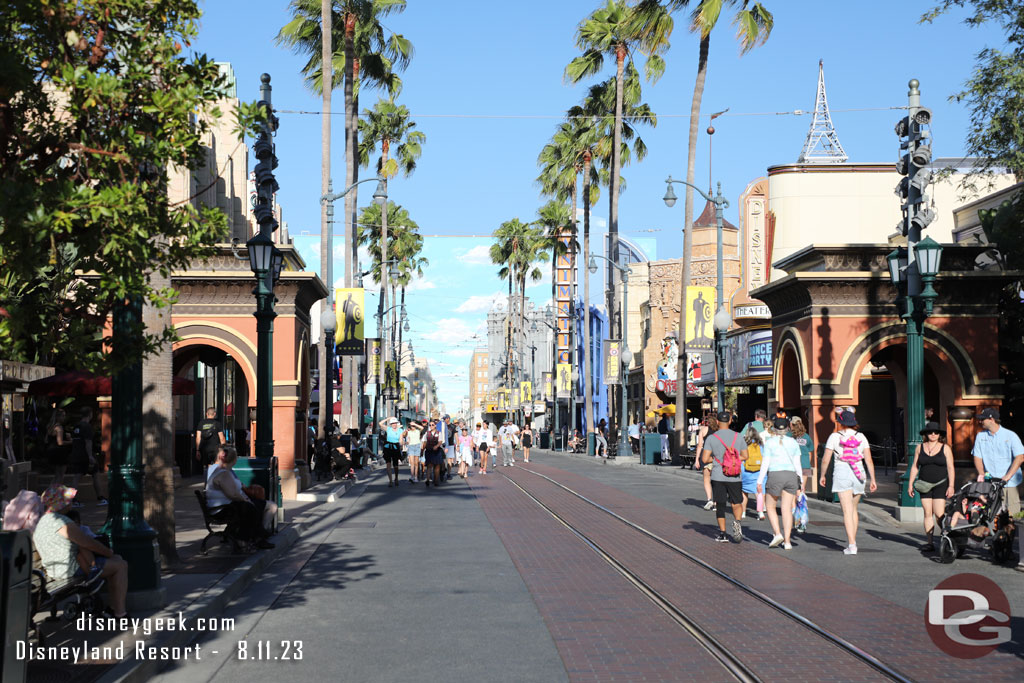 5:44pm - Back to Disney California Adventure. Hollywood Blvd.