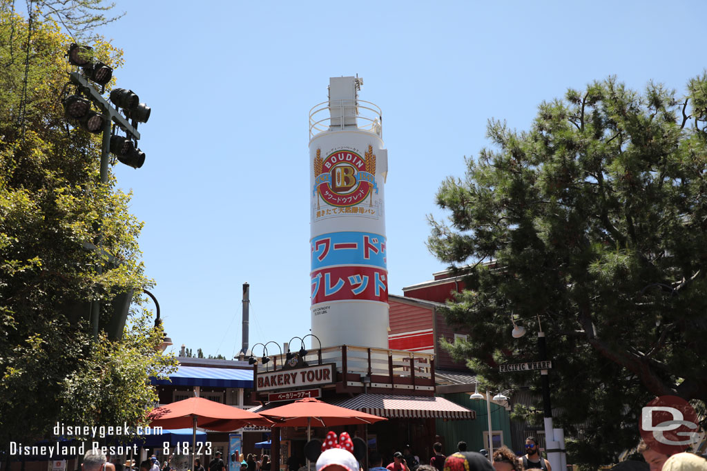 All the scaffolding is gone and you can see the new paint scheme on the silo.