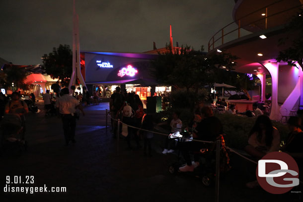 The popcorn cart queue stretched a ways this evening.