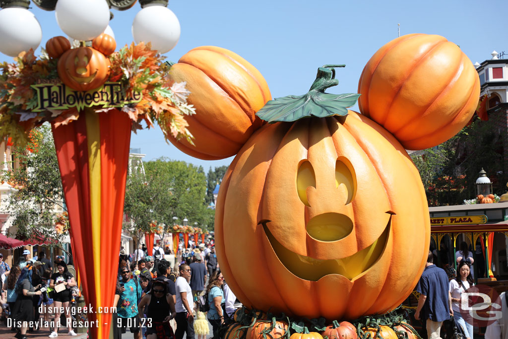 The giant pumpkin Mickey on Main Street USA