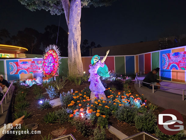 Isabela and the garden at night