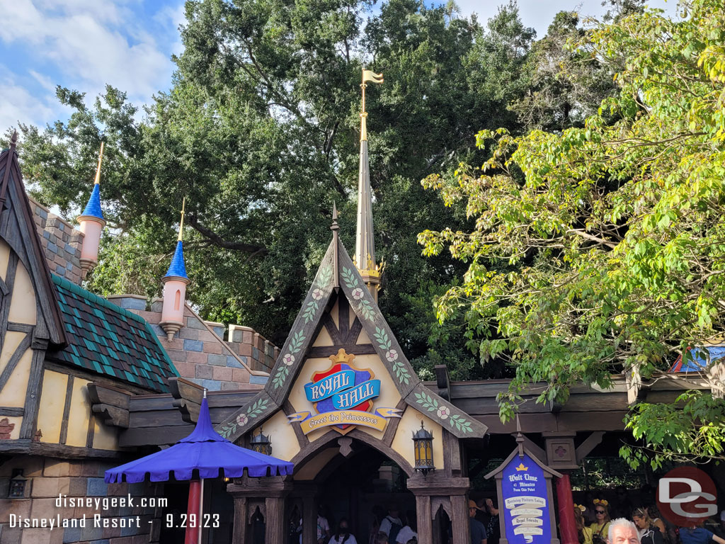 The renovation work in Fantasy Faire has wrapped up since my last visit.  Here is a look around the area.