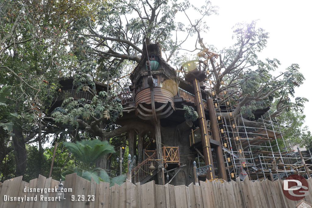 The Adventureland Treehouse project continues