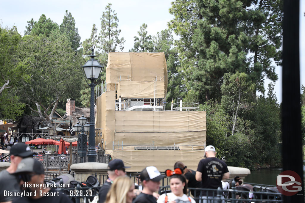 The Mark Twain is in dry dock for some renovation work.  Also noteworthy the Island and Columbia were both closed this afternoon too.