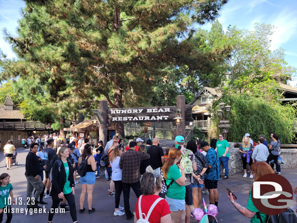 11:00 - Guests rope dropping the Hungry Bear