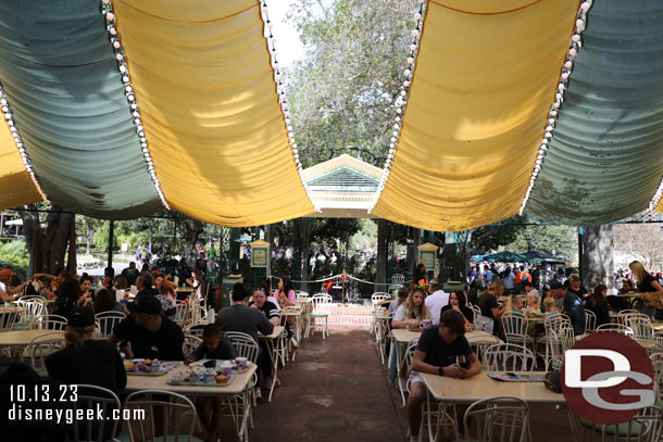 A quick look at the dining area