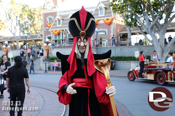 Jafar lurking in Town Square