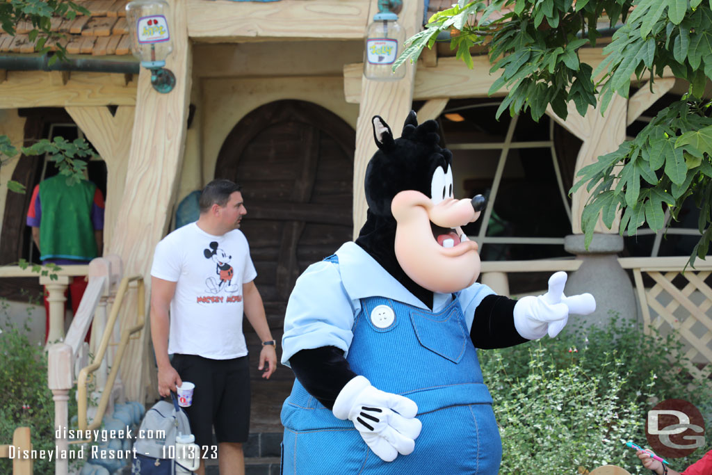 Pete was meeting in front of Goofy