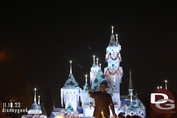 Walt looking over the crowd