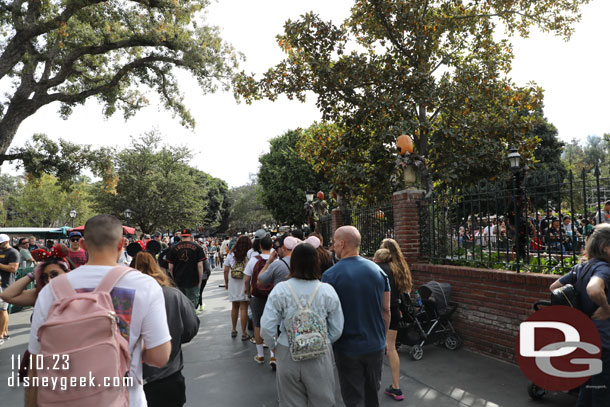 Speaking of Genie+.. this is the end of the Haunted Mansion Lightning Lane return.. its to the exit.. guess that is progress compared to the bridge but still not good.