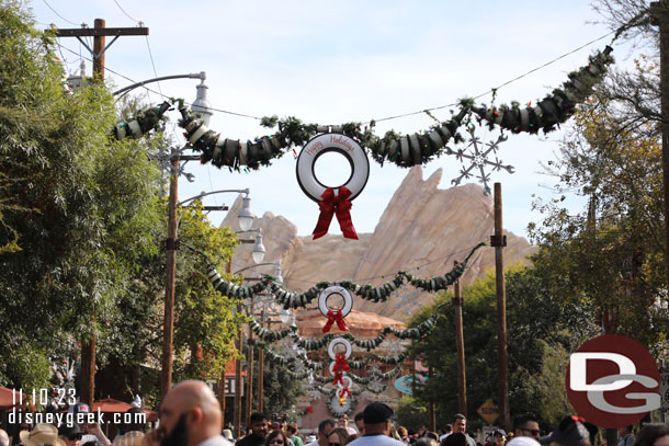 Passing Cars Land