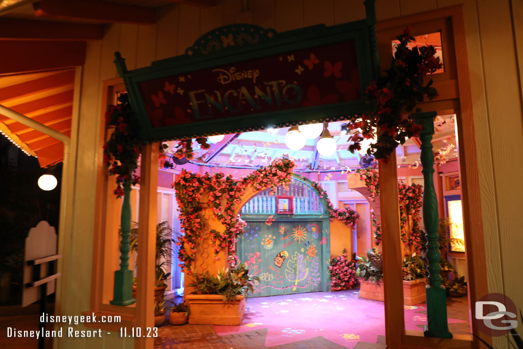 Encanto meet and greet area was quiet this evening