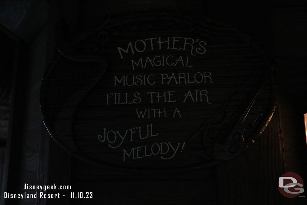 Mothers Magical Music Parlor (oops on the exposure)