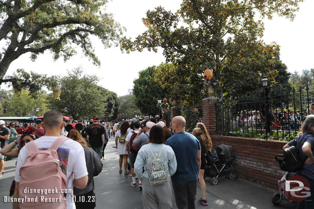 Speaking of Genie+.. this is the end of the Haunted Mansion Lightning Lane return.. its to the exit.. guess that is progress compared to the bridge but still not good.