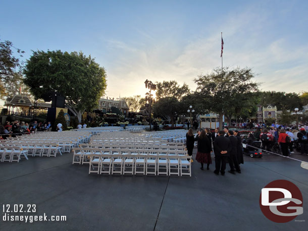 3:44pm - The sun setting as the chairs continue to be set up and crowd fills in for the 5:30 Candlelight