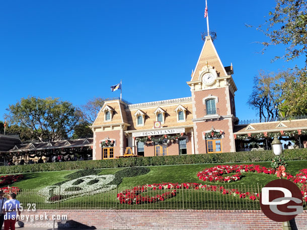 2:02pm - Arriving at Disneyland