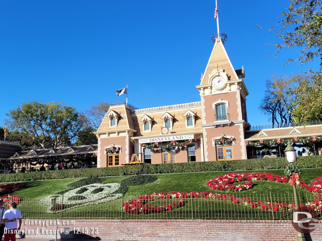 2:02pm - Arriving at Disneyland